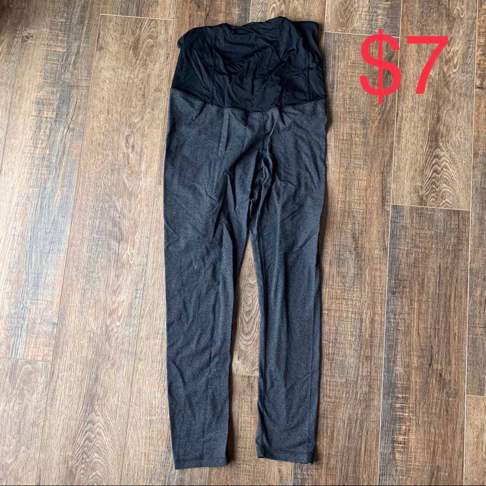 Maternity Bottoms Lot